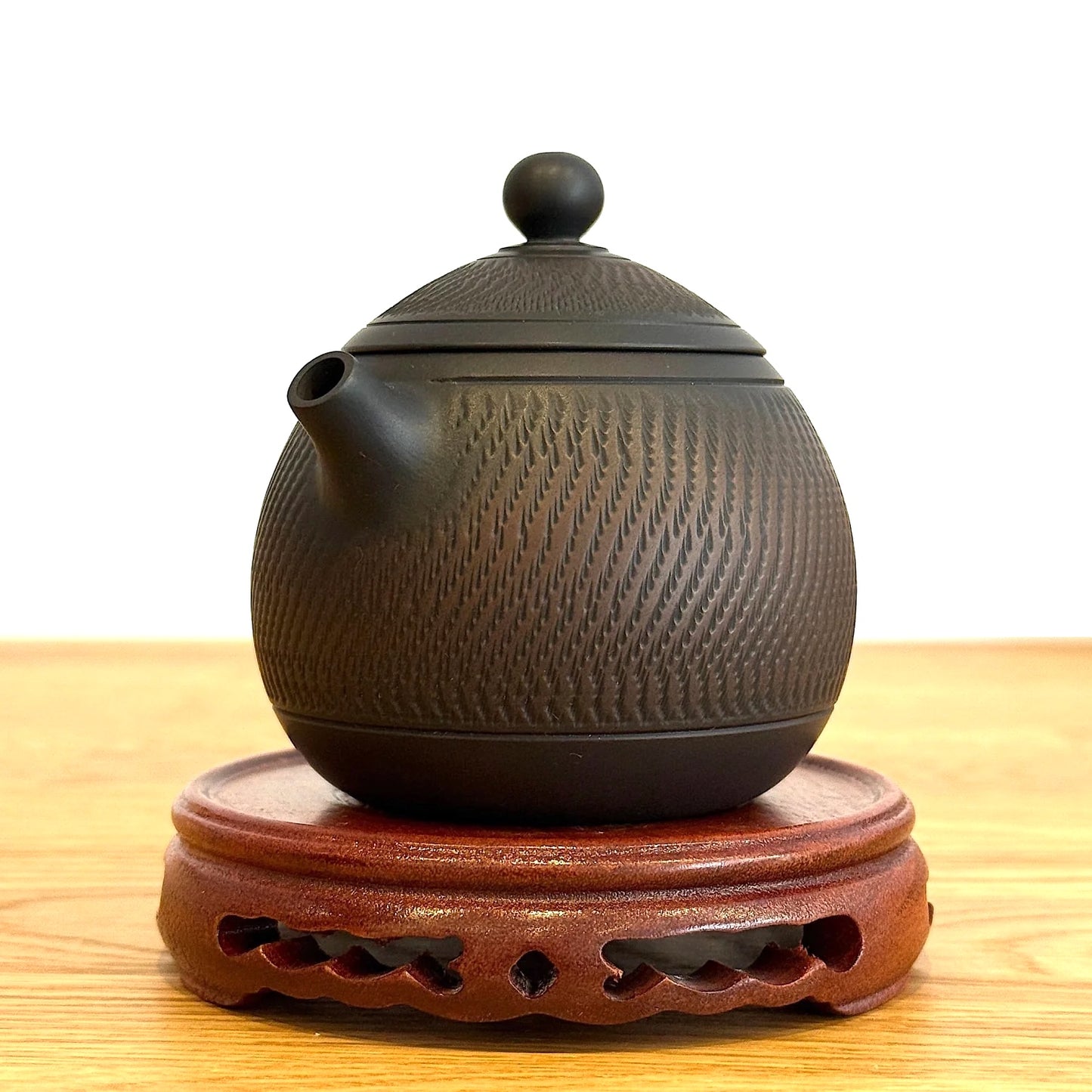 Jian Shui Long Dan "Dragon Egg" Teapot, 220 ml