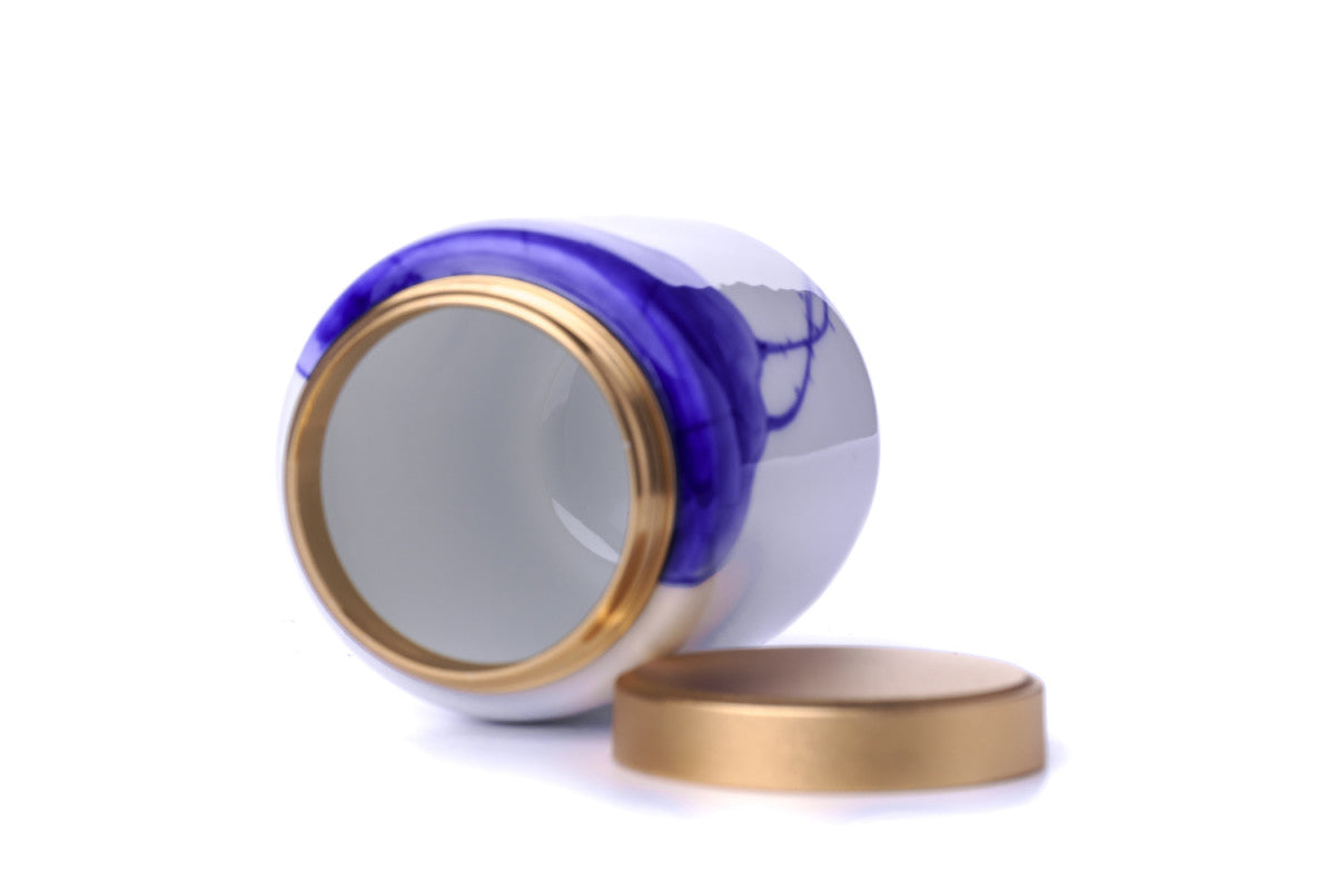 Porcelain Tea Caddy Lotus and Fish, 180 ml