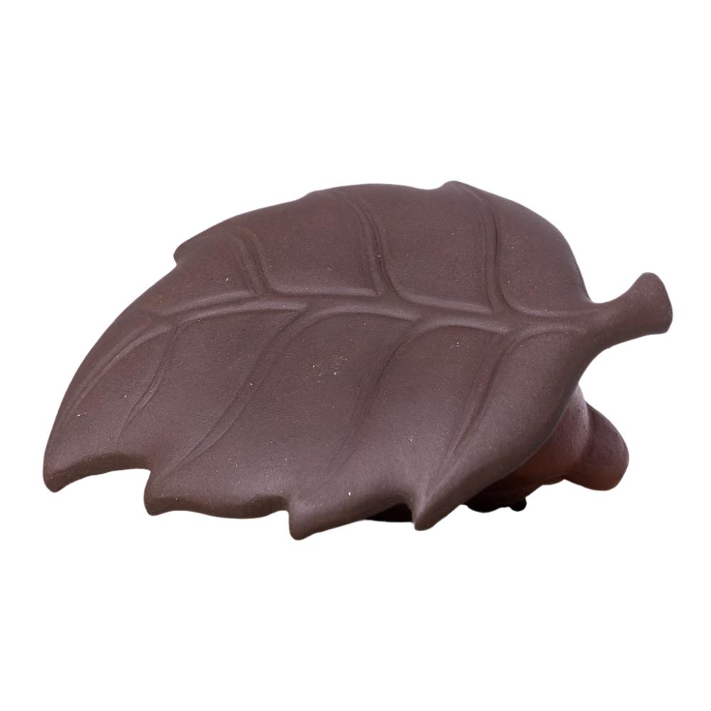 Tea Pet Toad on a Leaf, 3 cm